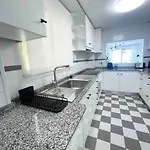 Primera Linea Apartman